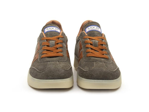 Back 70 Sneaker Boston Uomo in Suede Verde Fango e Pelle Cognac