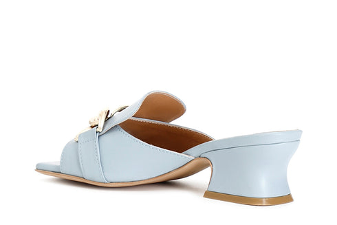 CafèNoir Slippers with a Band and Chain Leather Upper