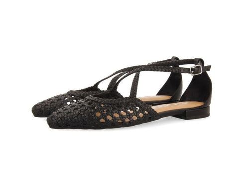 Gioseppo Leskovic Shoes Low Heel Braided Leather Upper