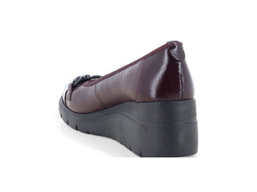 Dettaglio tacco zeppa 5 cm e suola gomma décolleté Melluso