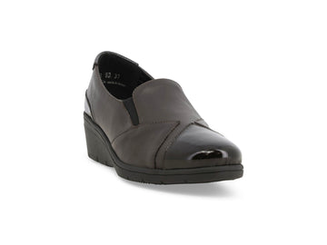 Calzature Melluso Donna casual: mocassini in vernice marrone K91639Q-264288