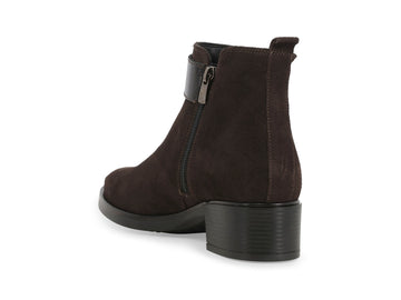 Dettaglio tacco monoblocco 4 cm e suola gomma stivaletti Melluso