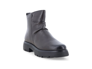 Calzature Melluso Donna casual: stivaletti in pelle nera 034380-262413