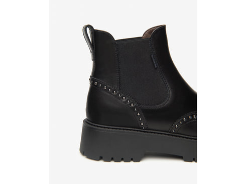 NeroGiardini Black Leather Platform Chelsea Boots with Studs