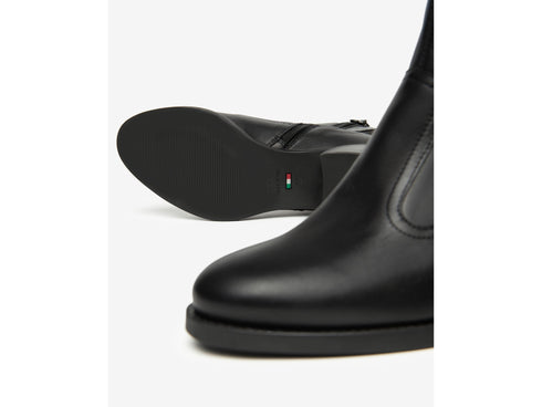 NeroGiardini Women's Black Leather Ankle Boots with Medium Heel