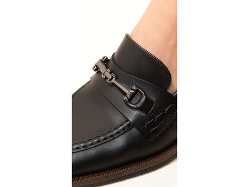 Nero Giardini Mocassini Made in Italy con Morsetto Tomaia Pelle