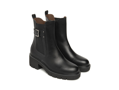 NeroGiardini Leather Chelsea Boots with Jewel Buckle