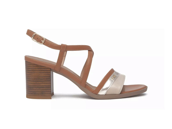 NeroGiardini Sandali Made in Italy Donna con Cinturini Cognac E513440D-453