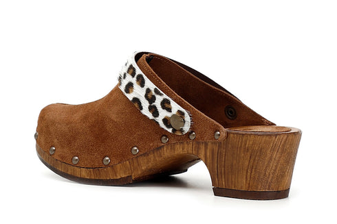 CafèNoir Closed toe platform sandal Suede upper