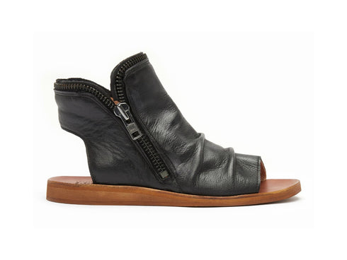 Felmini Sandali Accollati Tacco Basso Tomaia in Pelle Morbida Nera D054