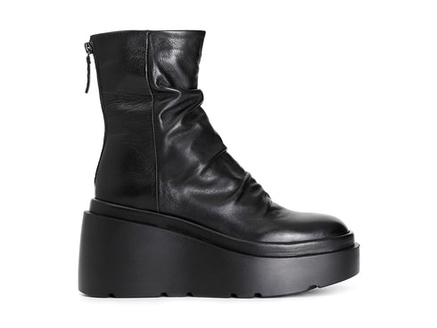 CafèNoir Stivaletti Autunno/Inverno in Pelle con Lavorazione Plissé Nera C1HA1013-N001