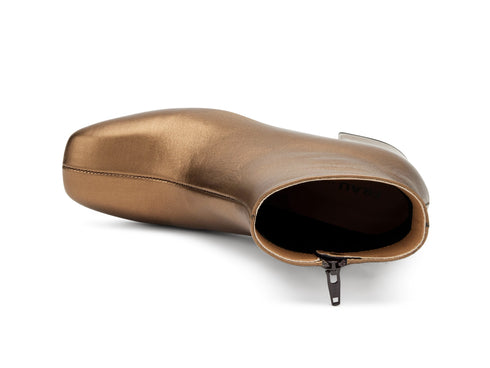 Frau Classic Elegant Wide Heel Ankle Boots in Laminated Leather