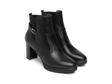 NeroGiardini Women's Heeled Ankle Boots in Black Leather