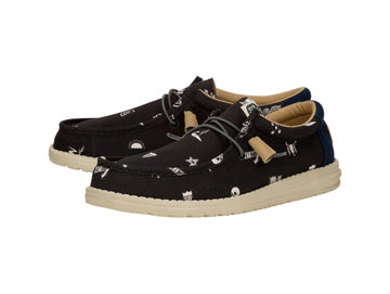 Hey Dude Wally Stars Skulls Print Men's Summer Shoes Fabric