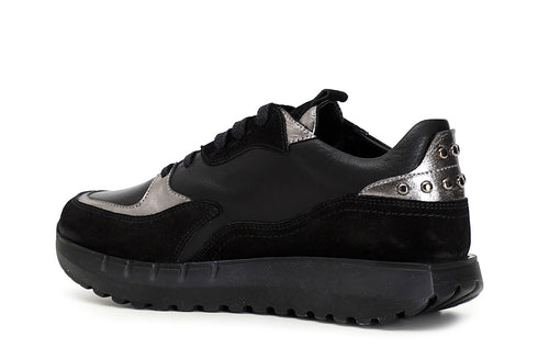 CafèNoir Donna Sneakers in pelle con borchie C1DH1010N001 Nero