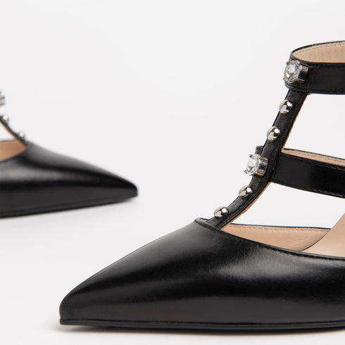 NeroGiardini leather ankle strap pumps