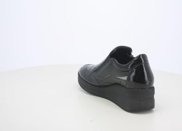 Melluso Donna Scarpe basse Vernice R25617A-209504 Nero