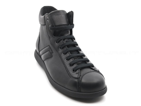 Frau uomo polacchini neri uomo nero