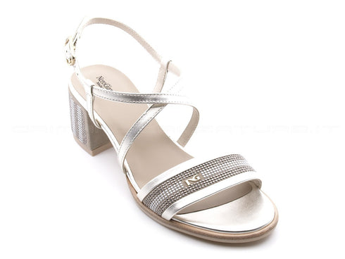 Nero giardini sandali tacco medio donna beige