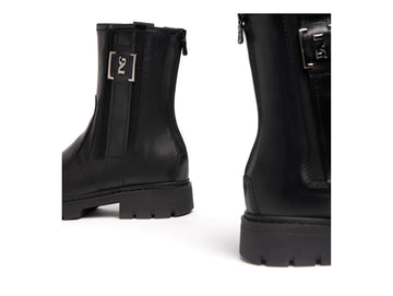 NeroGiardini chelsea boots zip and leather upper
