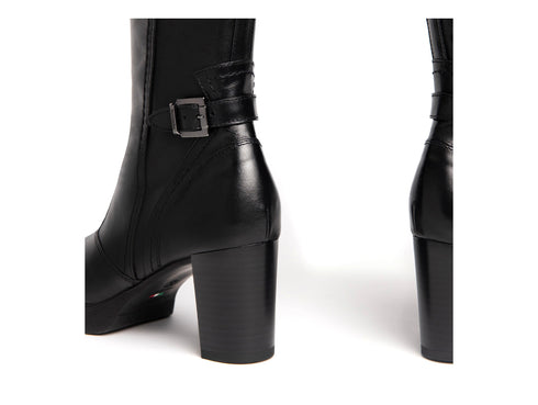 NeroGiardini stivali tacco medio in pelle liscia