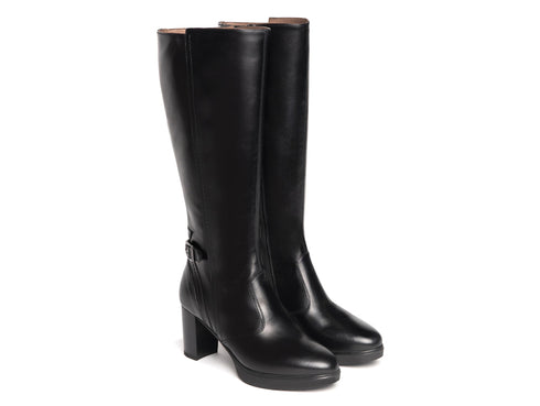 NeroGiardini stivali tacco medio in pelle liscia