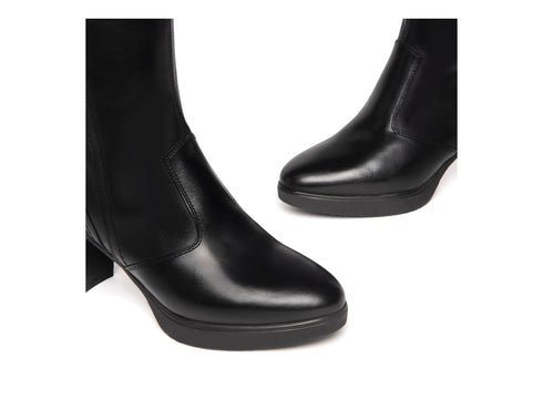 NeroGiardini stivali tacco medio in pelle liscia