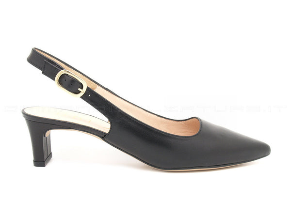 Unisa chanel con punta sfilata donna nero