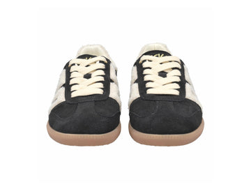 Back 70 Sneaker Cloud in Suede Nero con Dettagli Teddy