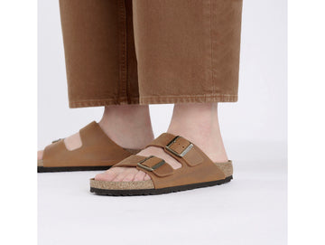 Birkenstock Women's Arizona Oiled Nubuck Leather Sandals Cognac