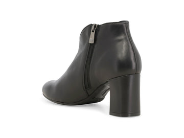 Dettaglio tacco blocco 7 cm e suola gomma stivaletti Melluso