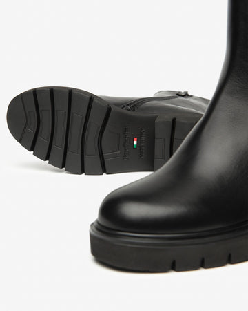NeroGiardini Leather Chelsea Boots with Jewel Buckle