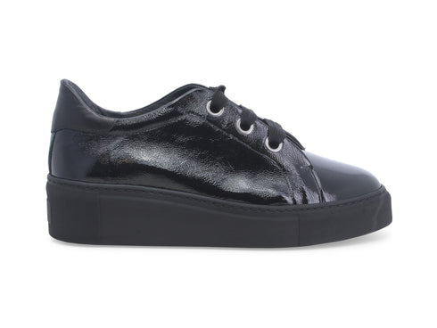 Melluso Women's Low Lace-Up Winter Shoes in Patent Leather