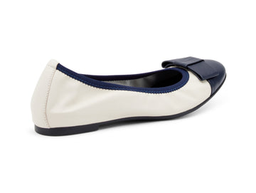 Frau Ballerinas Spring Summer with two-tone leather upper ribbon