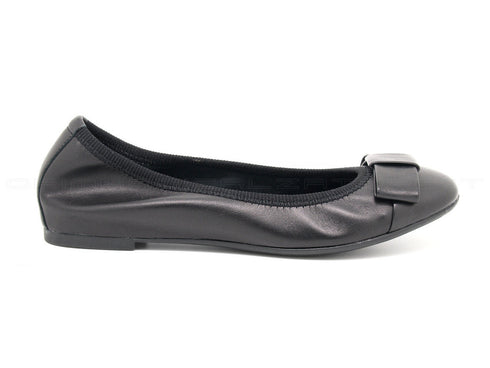 Frau ballerina classica donna nero