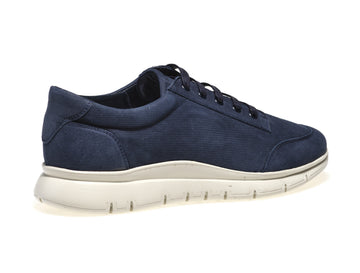 Frau man low shoe with nabuk laces
