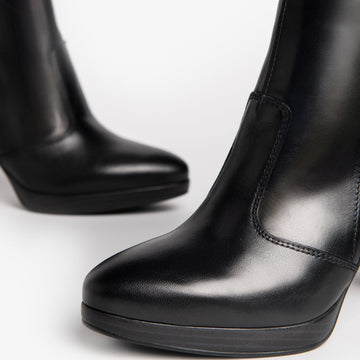 NeroGiardini women's leather high heel ankle boots