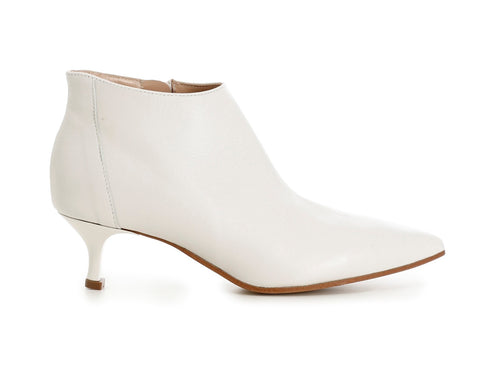 CafèNoir Elegant Ankle Boots with Zip Leather upper